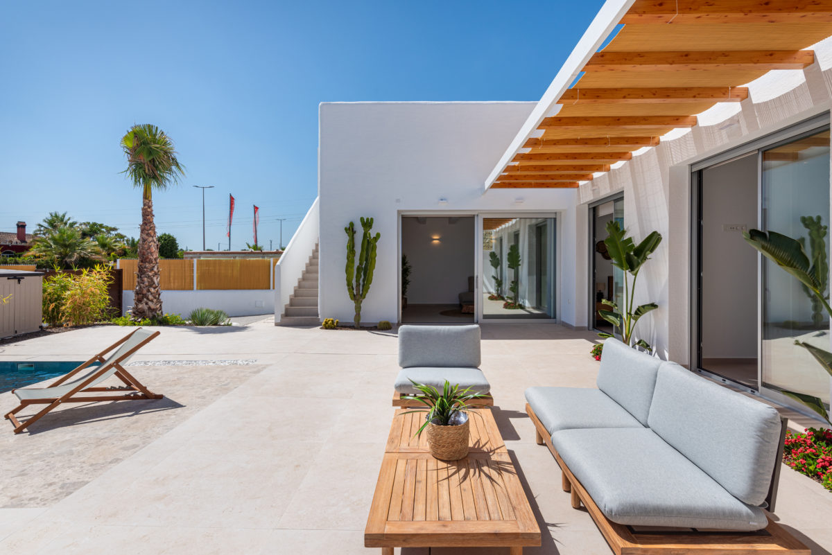 Exterior villa creta